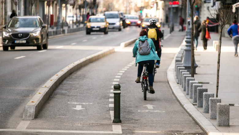 Ziua Mondială a Bicicletei: peste 50 de kilometri de piste sunt în pregătire în București